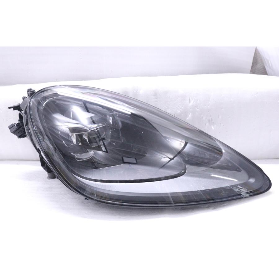 186番 中古 純正 ポルシェ カイエン 右ヘッドライト 49-2122☆美品☆LED 959 ポルシェ カイエン☆右ヘッドライト HELLA 9Y0
