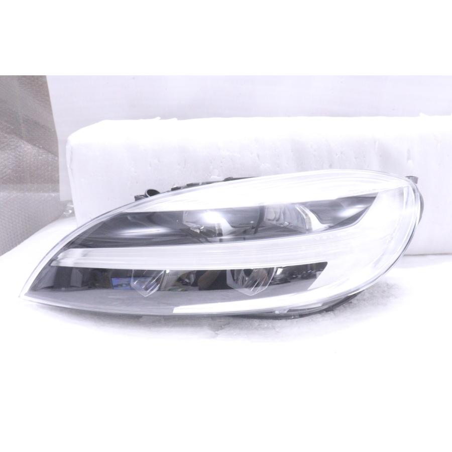 49-2146☆【値下】美品☆後期 LED MB ボルボ V40☆左ヘッドライト