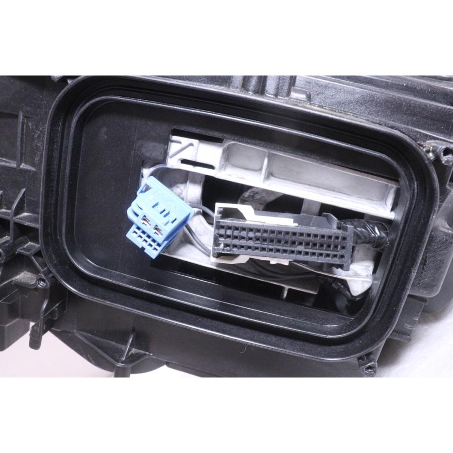 49-2205☆美品☆LED W206 ベンツ Cクラス☆右ヘッドライト A 206 906