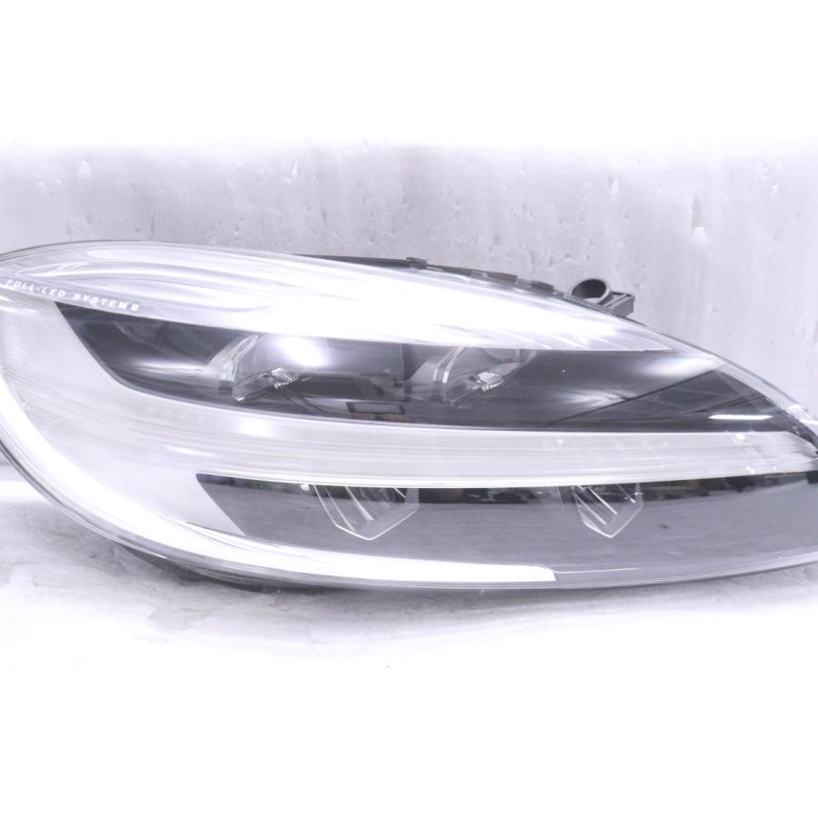 49-2310☆【値下】後期 LED MB ボルボ V40☆右ヘッドライト 31677025
