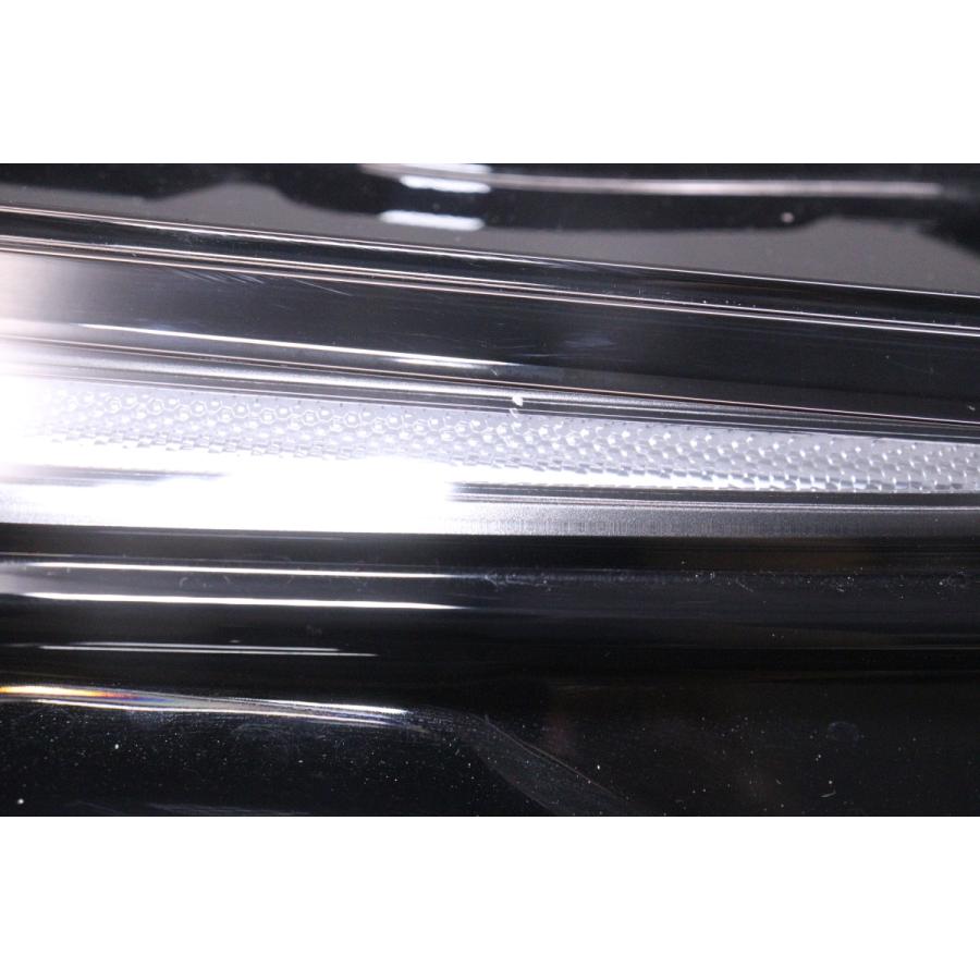 49-2380★美品★LED MXWH61 プリウスPHEV★右ヘッドライト KOITO 47-127 打刻:A ユニット 黒無塗装 純正★トヨタ (RO)_3