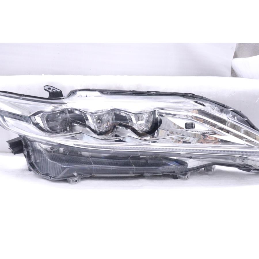 ハリアー６０系右ヘッドライト 49-2434☆美品 後期 LED ZSU60W ハリアー HV☆右ヘッドライト