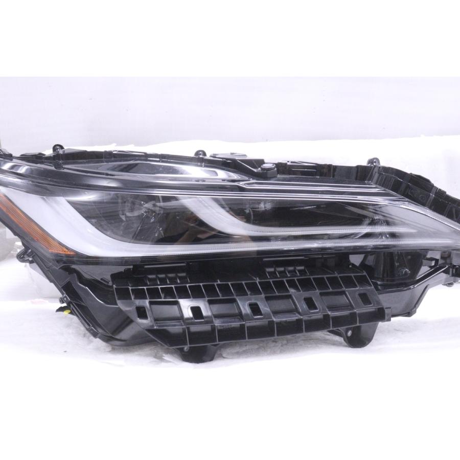 80ハリアーヘッドライト 49-2447☆【値下】LED MXUA80 ハリアー☆右ヘッドライト KOITO