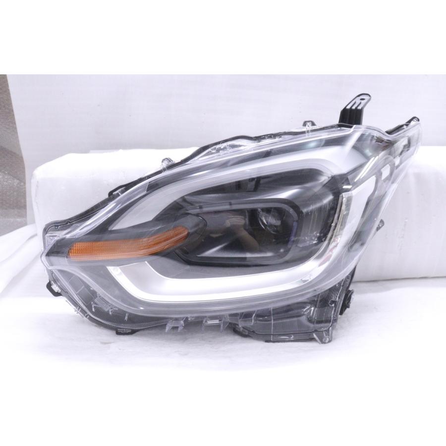 シエンタ左ヘッドライト