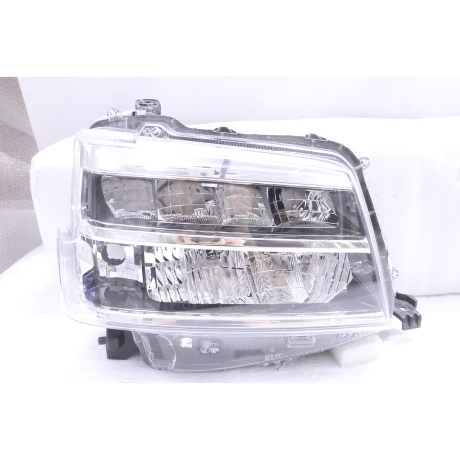 即決 ハイゼットカーゴ S700V LED 右ヘッドライト 純正 81130-B5190