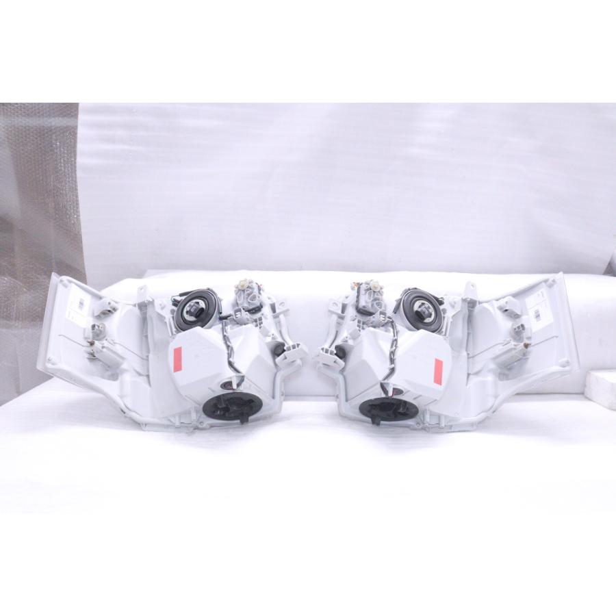 49-894☆美品☆4型〜 LED 200 ハイエース☆左右ヘッドライト