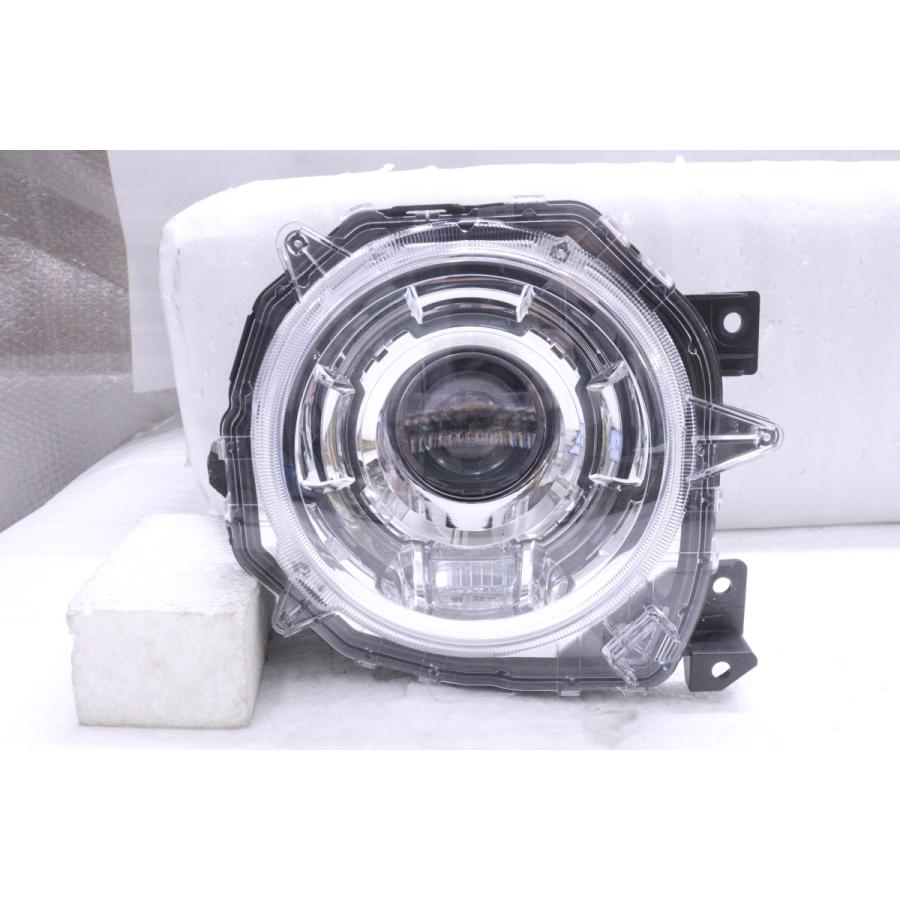 49-920☆美品☆LED JB64W ジムニー☆右ヘッドライト KOITO 100