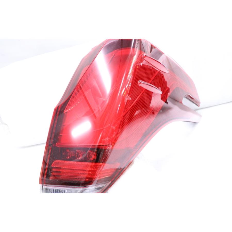 4X-1217☆後期 LED AGH30W アルファード☆右テールライト