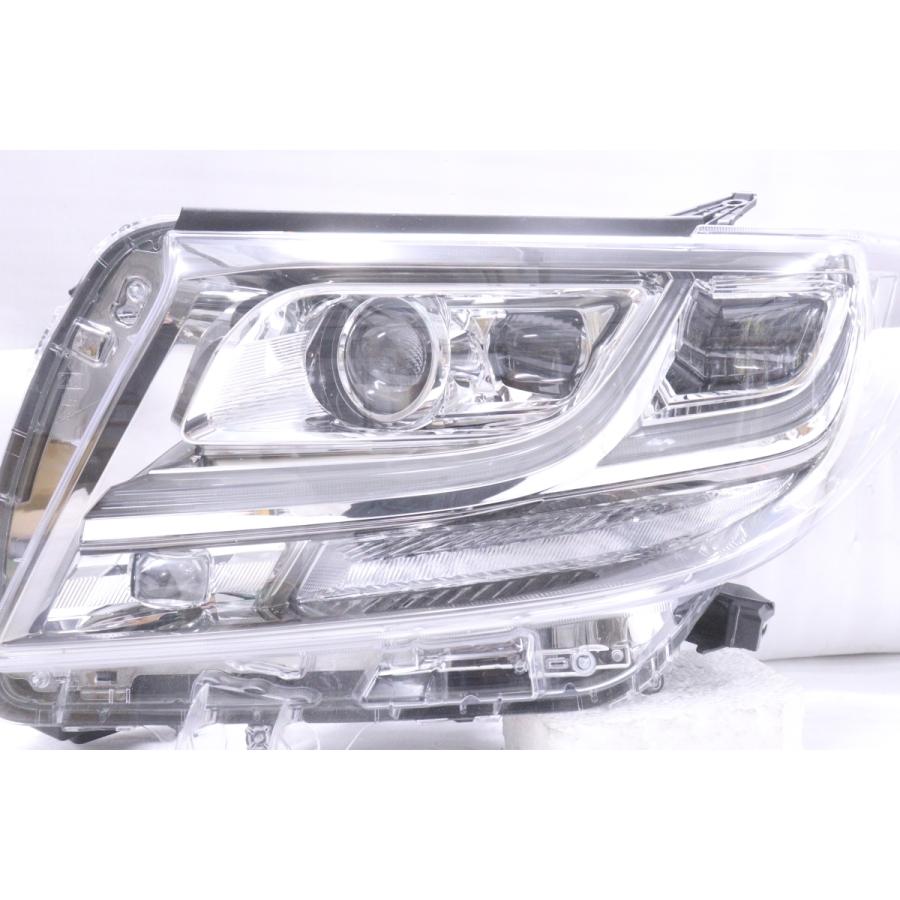 アルファード　左ヘッドライト 4X-1498☆美品☆前期 LED AGH30W アルファード☆左ヘッドライト