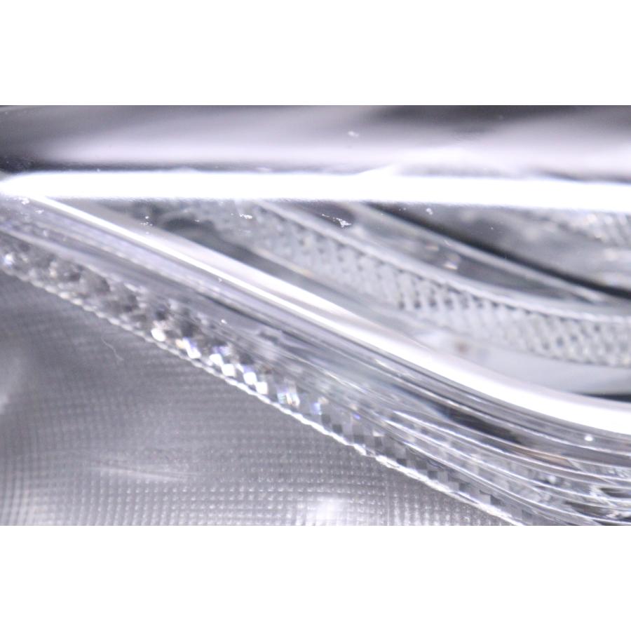 4X-582☆前期 LED AXVH70 カムリ☆右ヘッドライト KOITO 33-233 打刻