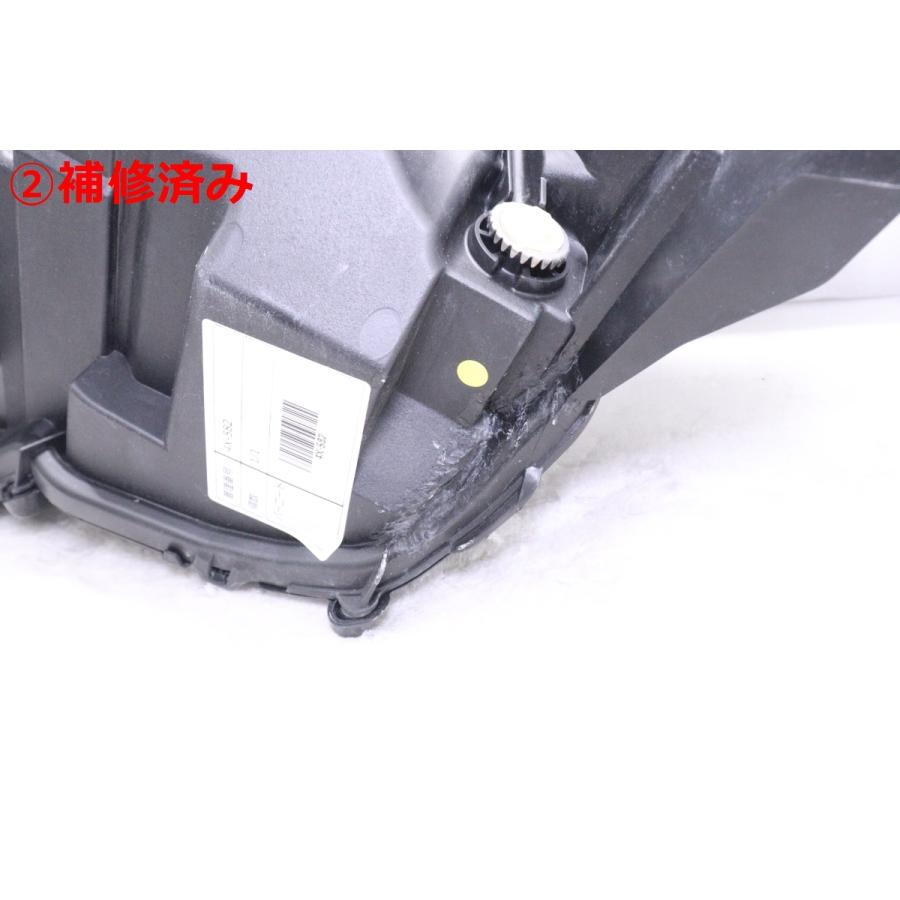 4X-582☆前期 LED AXVH70 カムリ☆右ヘッドライト KOITO 33-233 打刻