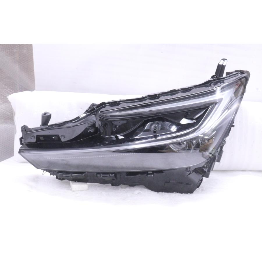 4Y-382☆極上品☆LED MXWH61 プリウスPHEV☆左ヘッドライト KOITO 47 