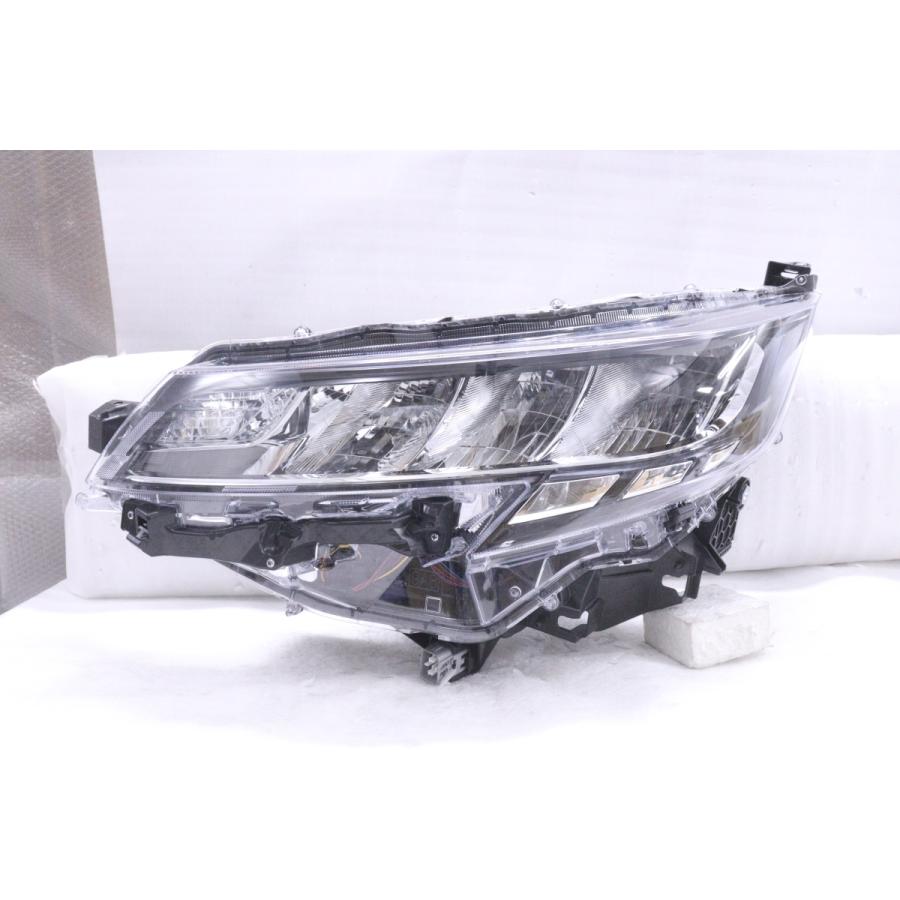 美品　ノア　ヘッドライト　左 4Y-466☆美品☆LED MZRA90W ノア☆左ヘッドライト ICHIKOH V1-1 打刻