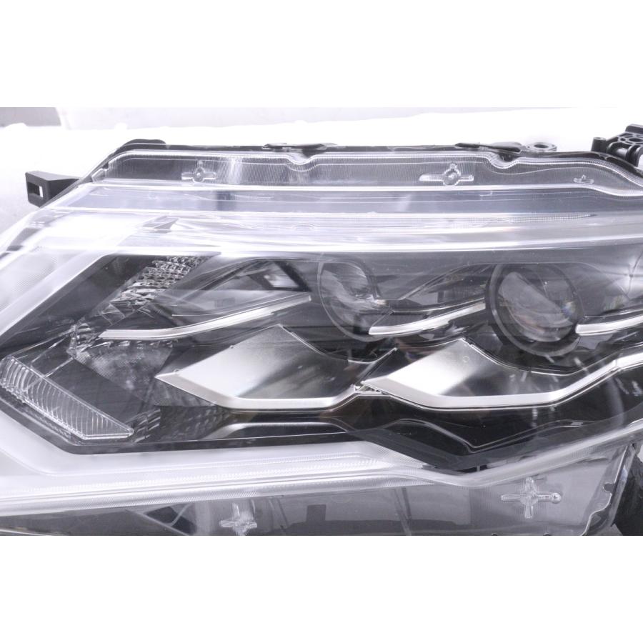 4Y-685☆美品☆後期 LED T32 エクストレイル☆左ヘッドライト KOITO 