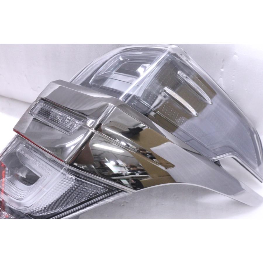 4Y-716☆美品☆LED AGH30W ヴェルファイア☆右テールライト ゴールデン