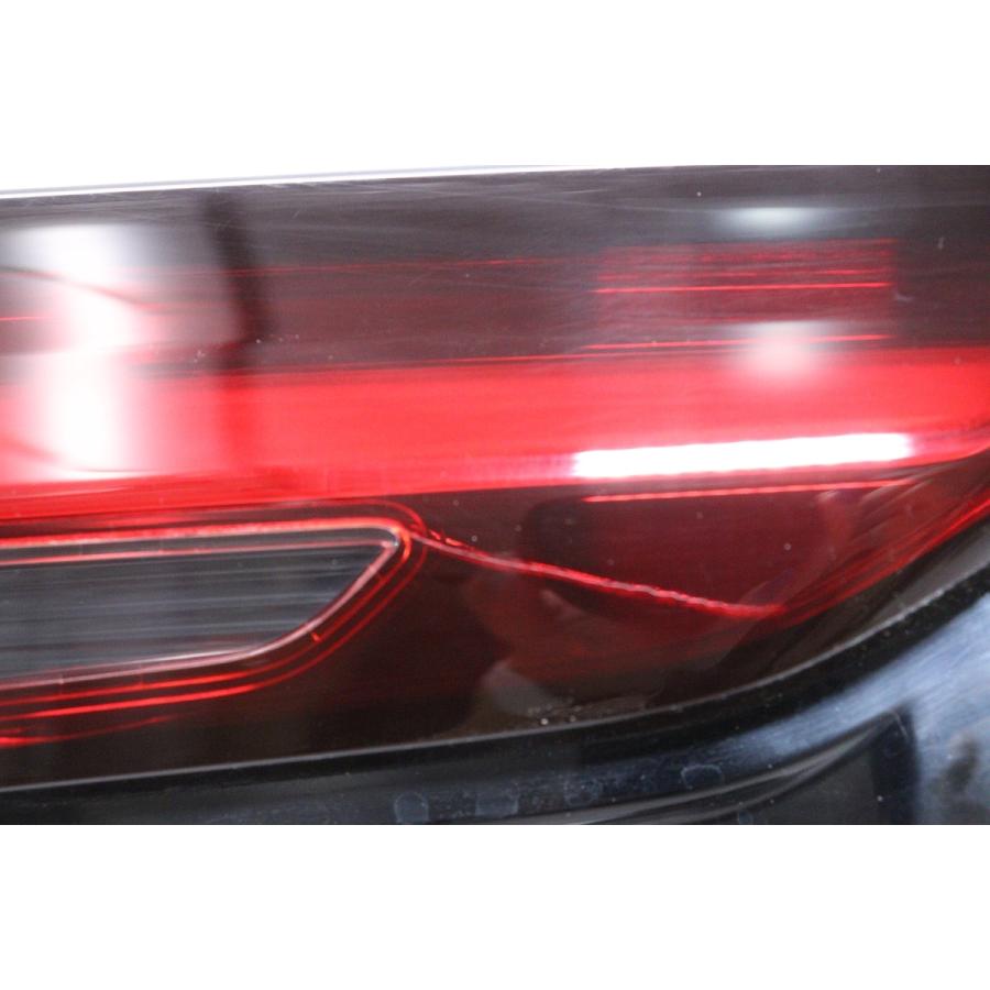 4Y-892☆LED KH5P CX-60☆左テールライト STANLEY W6080 打刻:B ASSY