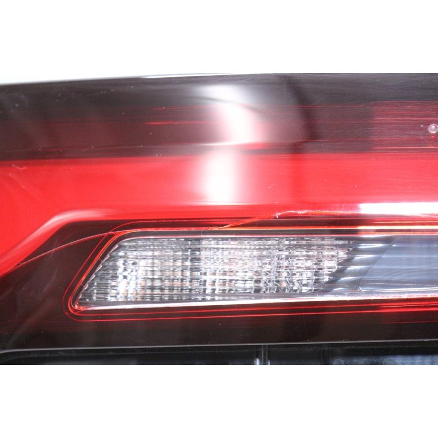 4Y-892☆LED KH5P CX-60☆左テールライト STANLEY W6080 打刻:B ASSY