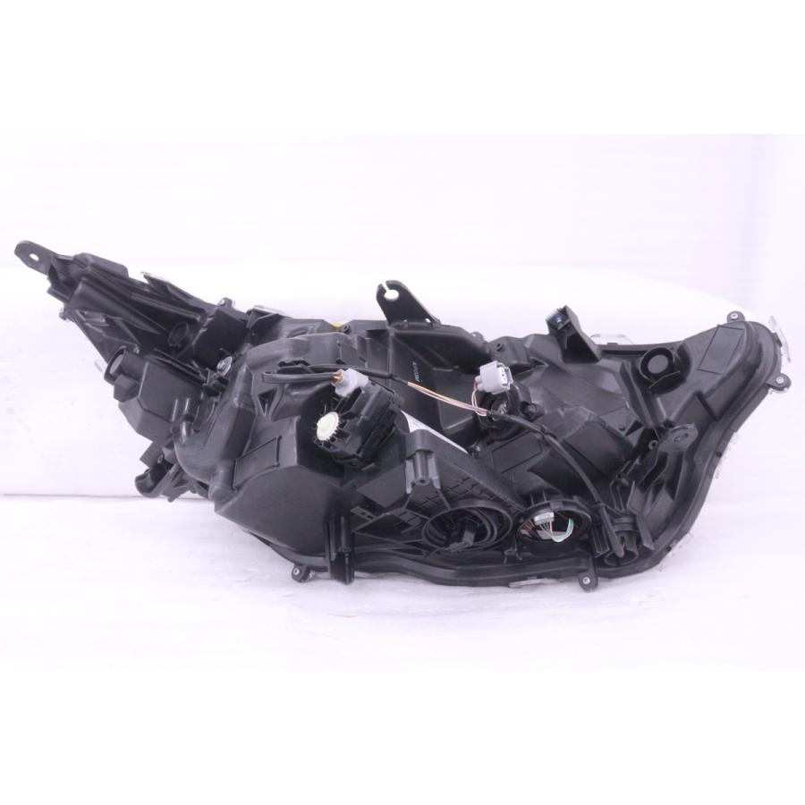 50-1269☆極上品 前期 LED AXAH52 RAV4ハイブリッド☆左ヘッドライト