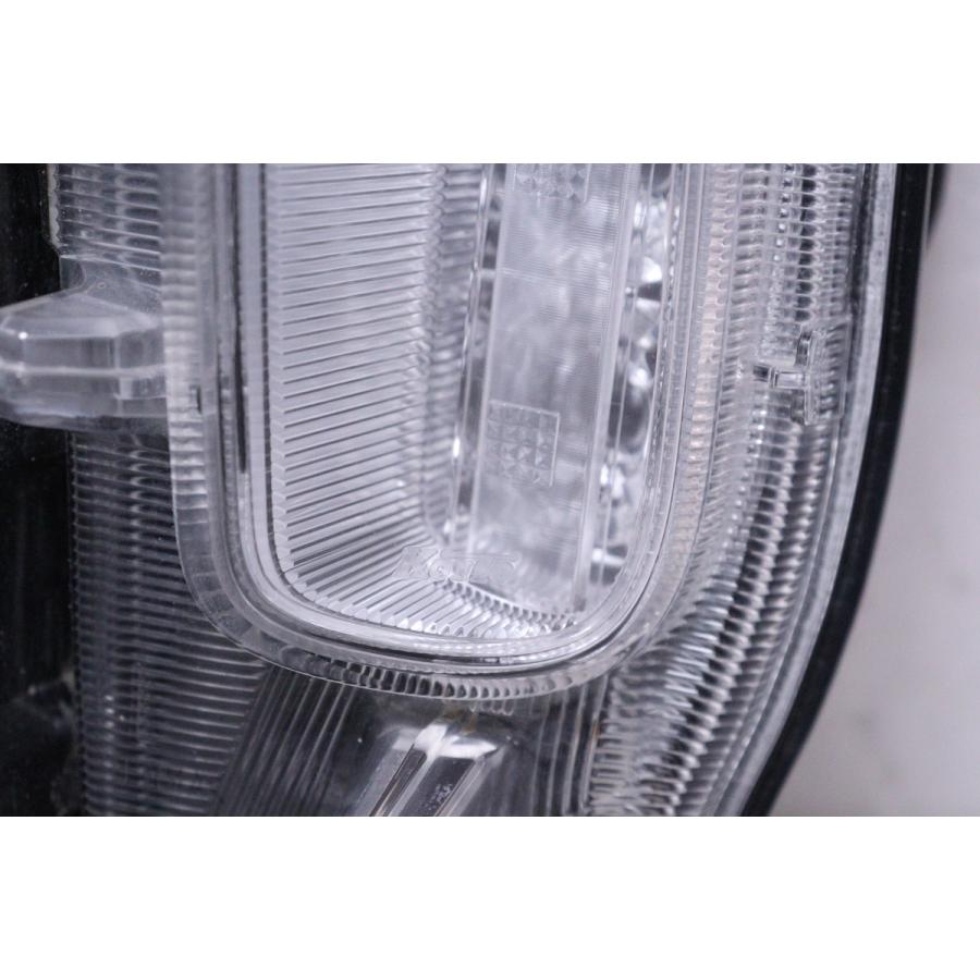 50-1496☆美品☆後期 LED ZVW40W プリウスα☆左デイライト ASSY 81440