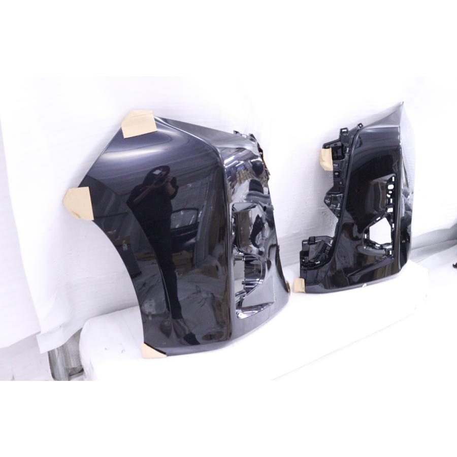 50-2639☆未使用品☆MZRA90W ノア 左右フロントバンパー