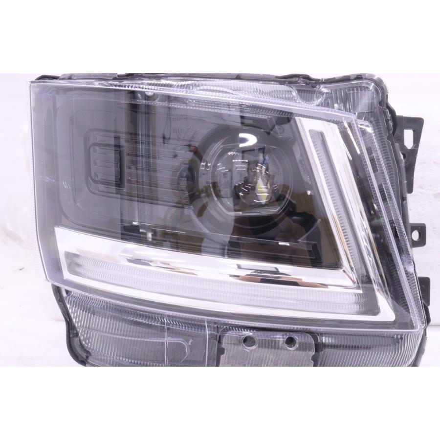 50-307☆美品☆7代目 LED 88 エルフ☆右ヘッドライト KOITO 219A2A