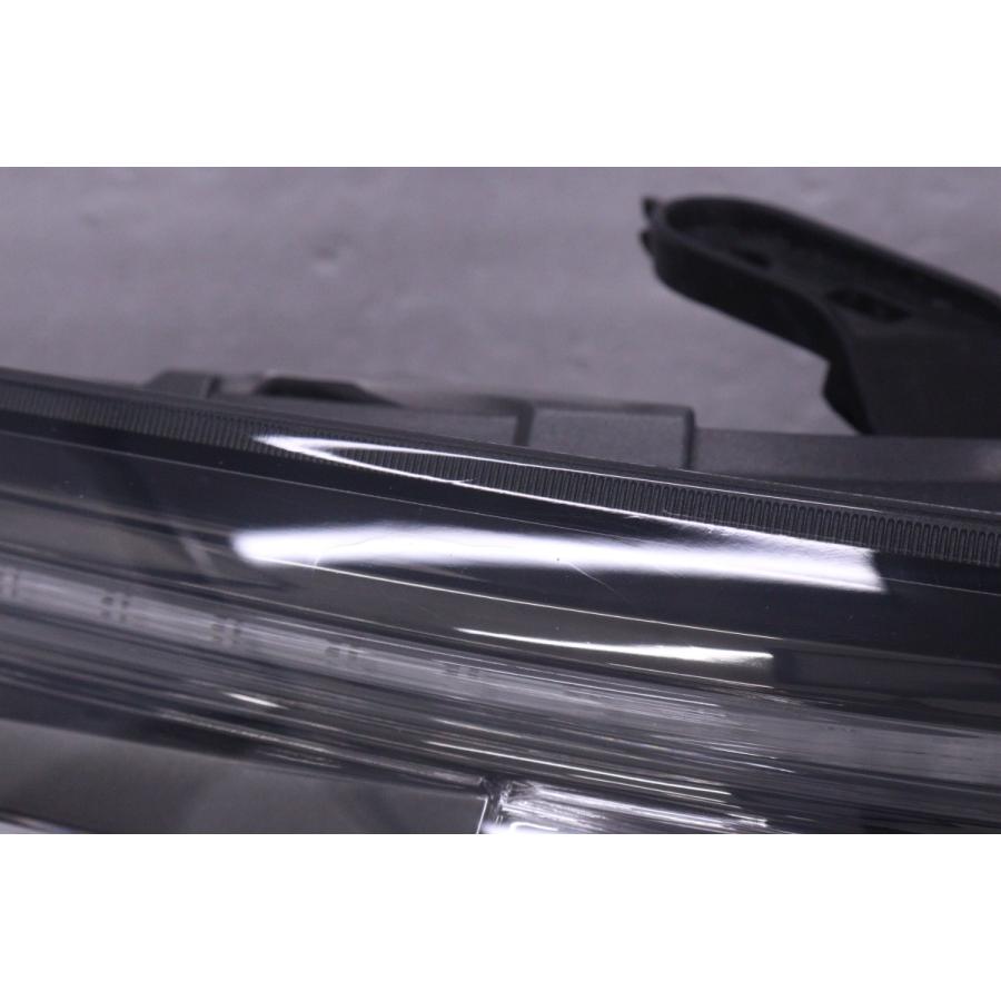 50-3122☆美品☆前期 HID AWS210 クラウンハイブリッド☆右ヘッド