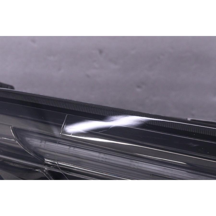 50-3122☆美品☆前期 HID AWS210 クラウンハイブリッド☆右ヘッド