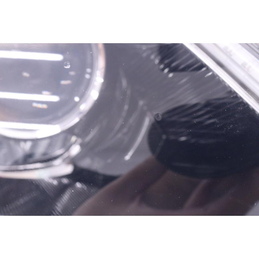 50-3122☆美品☆前期 HID AWS210 クラウンハイブリッド☆右ヘッド