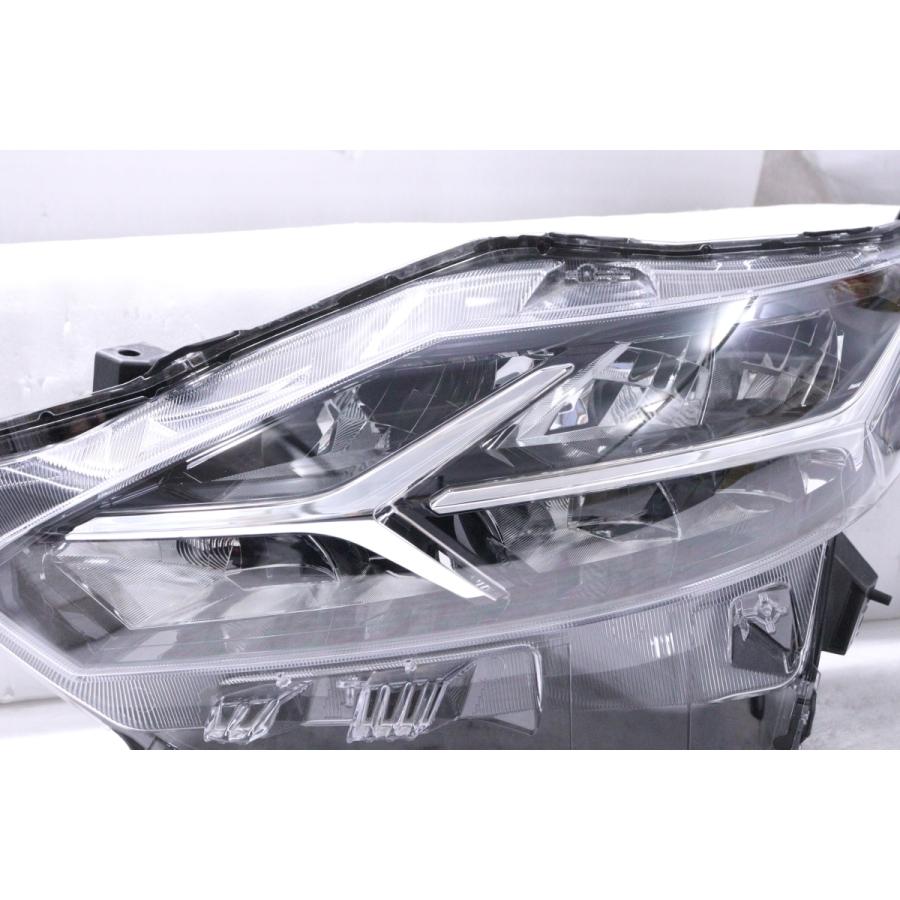 デイズ ハイウェイスター B44W 左ライト KOITO 100-23776 51-1918☆【値下】極上品☆LED B44W デイズ☆左ヘッドライト