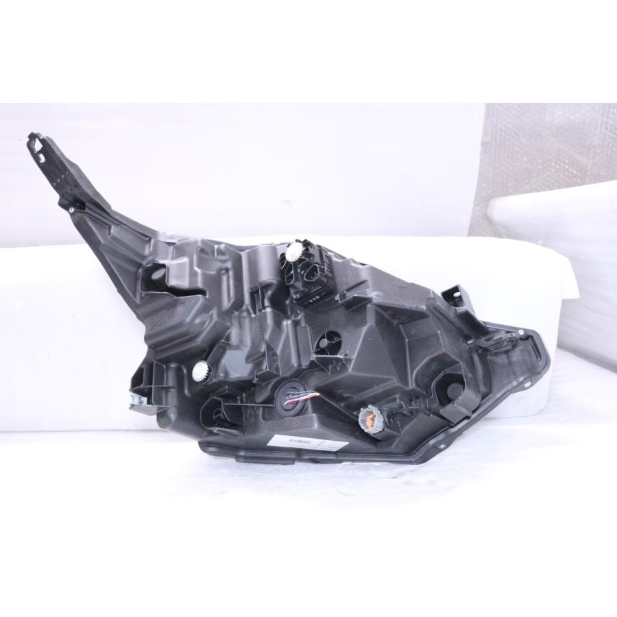 51-1918☆【値下】極上品☆LED B44W デイズ☆左ヘッドライト