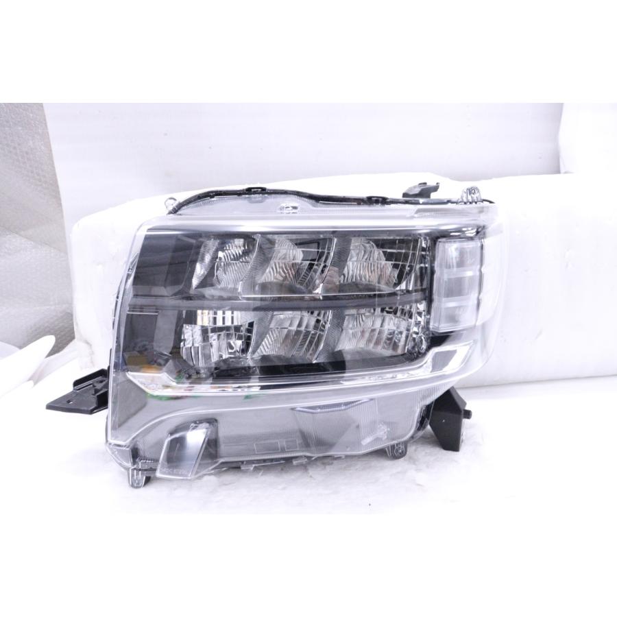 51-2190☆極上品☆LED LA650S タントファンクロス☆左ヘッドライト