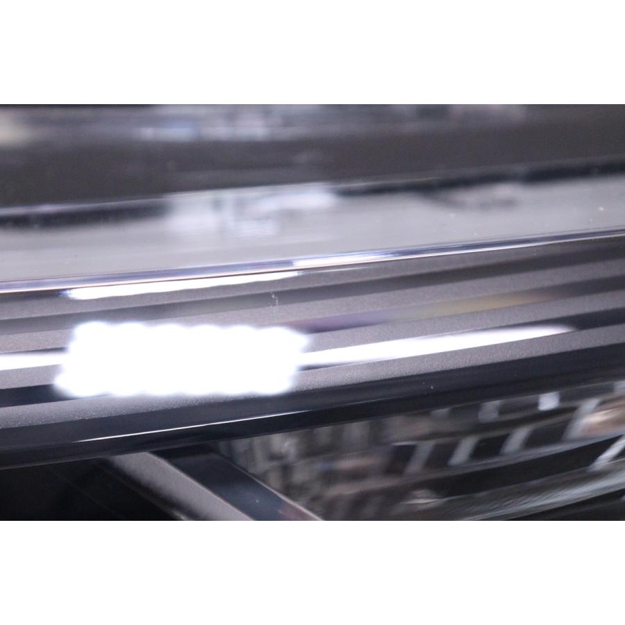 51-437☆【値下】美品 LED ZSG10 カローラクロス☆右ヘッドライト