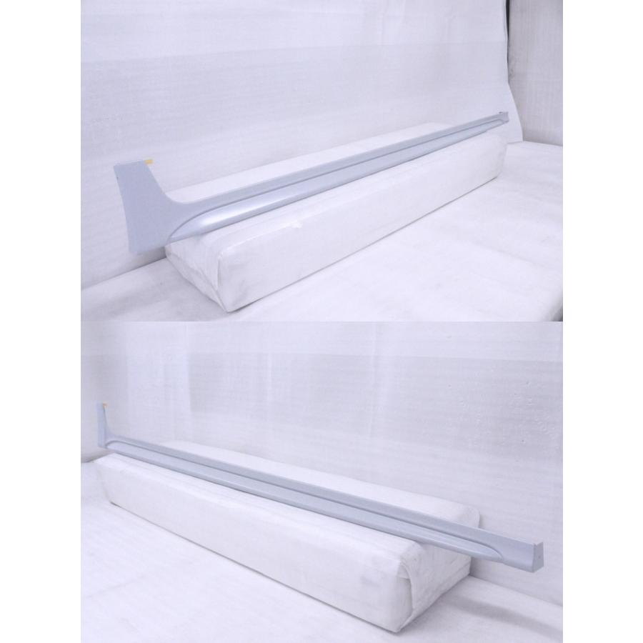 52-2207☆未使用品 TRD☆中期 後期 ZWA10 レクサスCT200h 右サイド