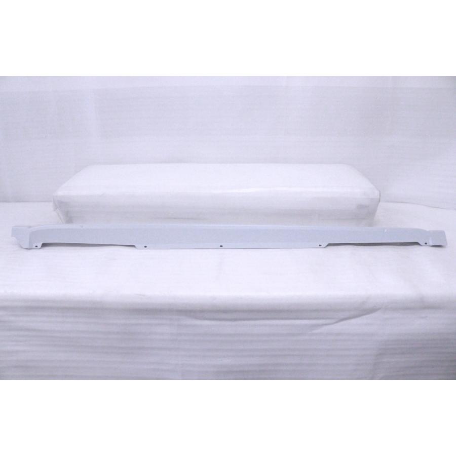 52-2207☆未使用品 TRD☆中期 後期 ZWA10 レクサスCT200h 右サイド