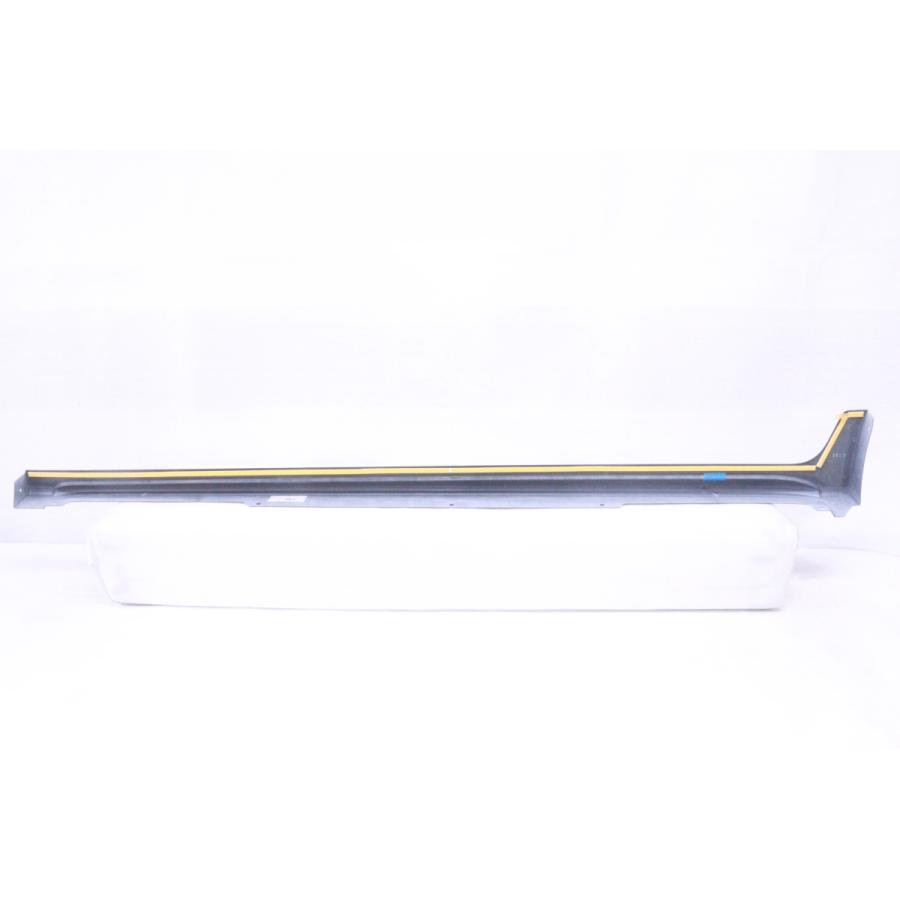 52-2207☆未使用品 TRD☆中期 後期 ZWA10 レクサスCT200h 右サイド