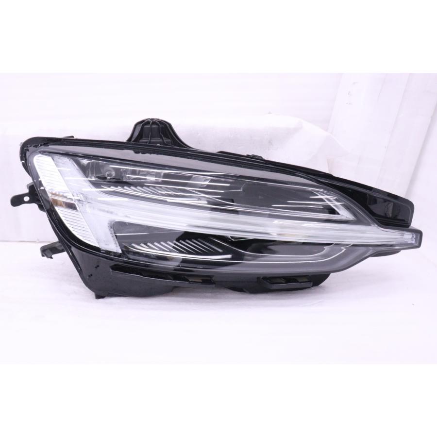 VOLVO 純正 ヘッドライトV60/S60 右側(ZB系) 52-825☆【値下】LED ZB ボルボ V60☆右ヘッドライト ブラック 純正