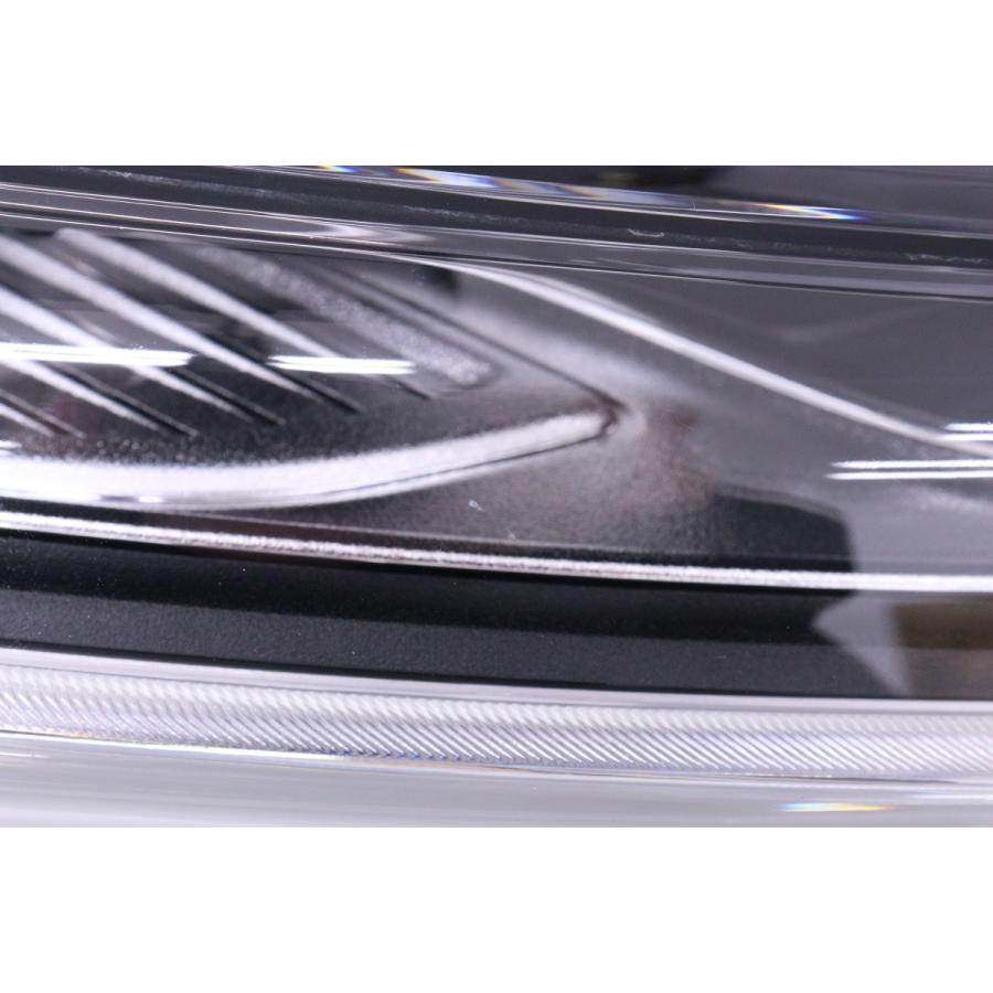 52-825☆【値下】LED ZB ボルボ V60☆右ヘッドライト ブラック 純正