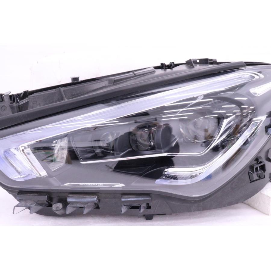 ベンツCLA Mercedes benz純正　左　HID　ヘッドライト Mercedes benzベンツCLA純正左HIDヘッドライト