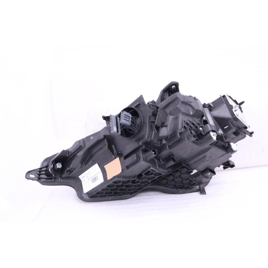 52-964☆【値下】美品☆LED ZB ボルボ V60☆右ヘッドライト ブラック