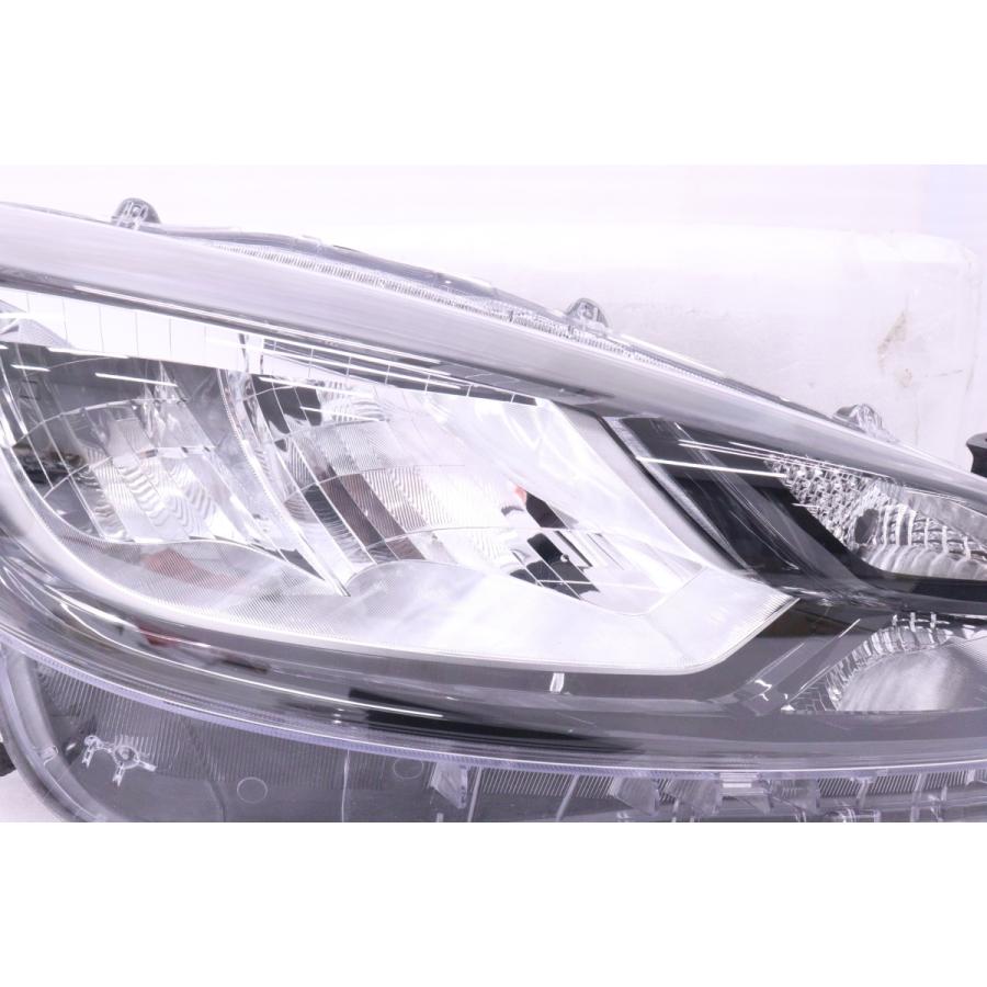 LED MXPK10 アクア　左右ヘッドライト 52-335 打刻:X4 53-1249☆美品☆LED MXPK10 アクア☆右ヘッドライト KOITO 52-335 打刻