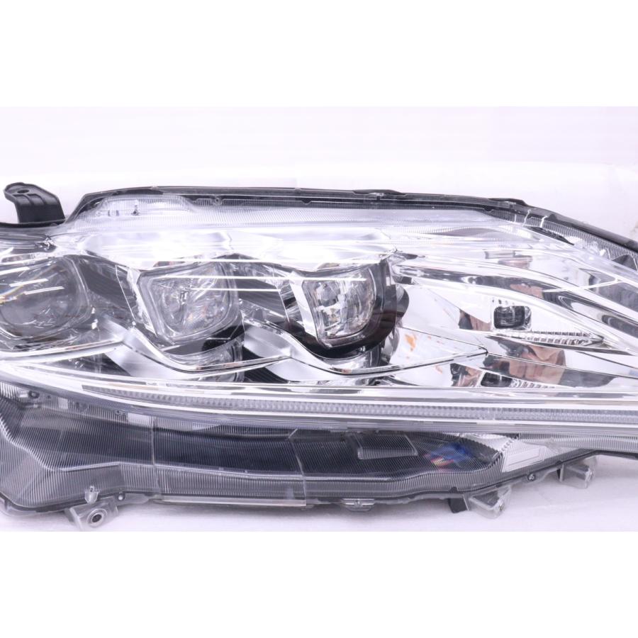 53-1725☆美品 後期 LED ZSU60W ハリアー☆右ヘッドライト KOITO 48 