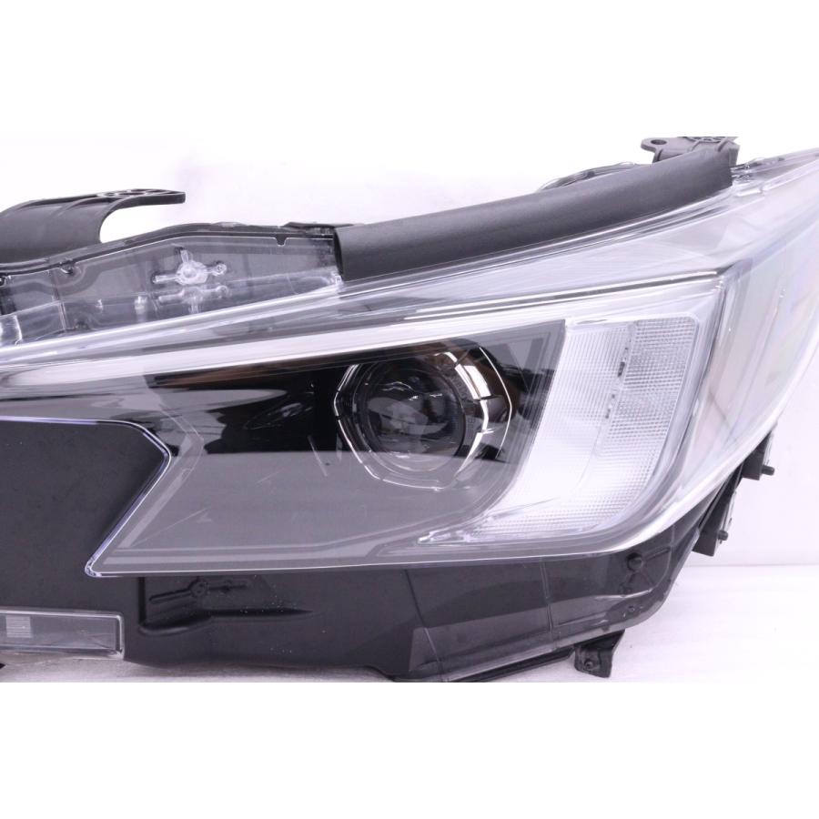 53-2582☆【値下】LED VN5 レヴォーグ☆左ヘッドライト KOITO 100 