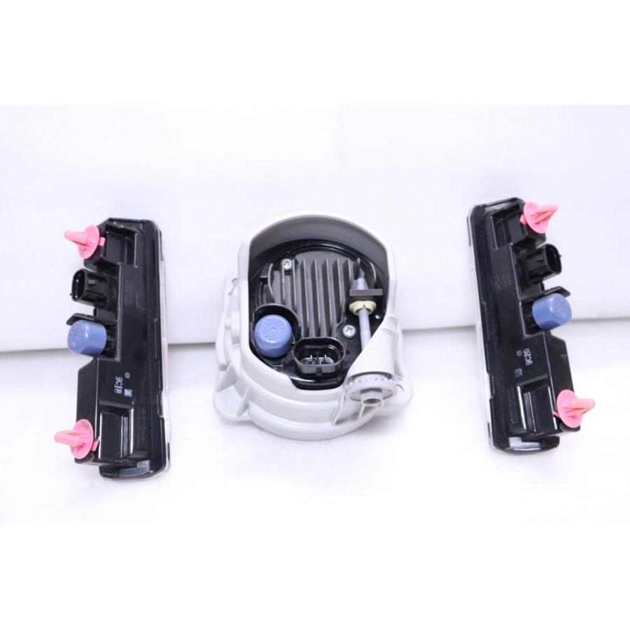 53-398☆値下 美品☆LED M900A ルーミー☆左フォグランプ 左右デイ