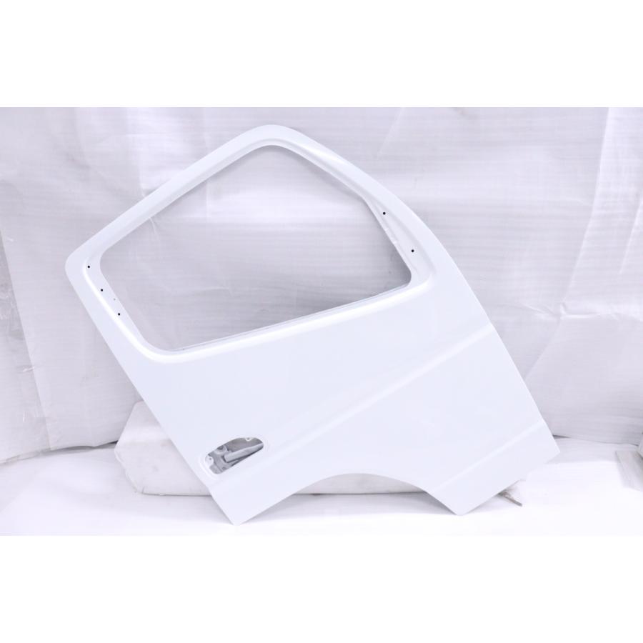 53-953☆【値下】未使用品☆FE7 キャンター 右フロントドア 
