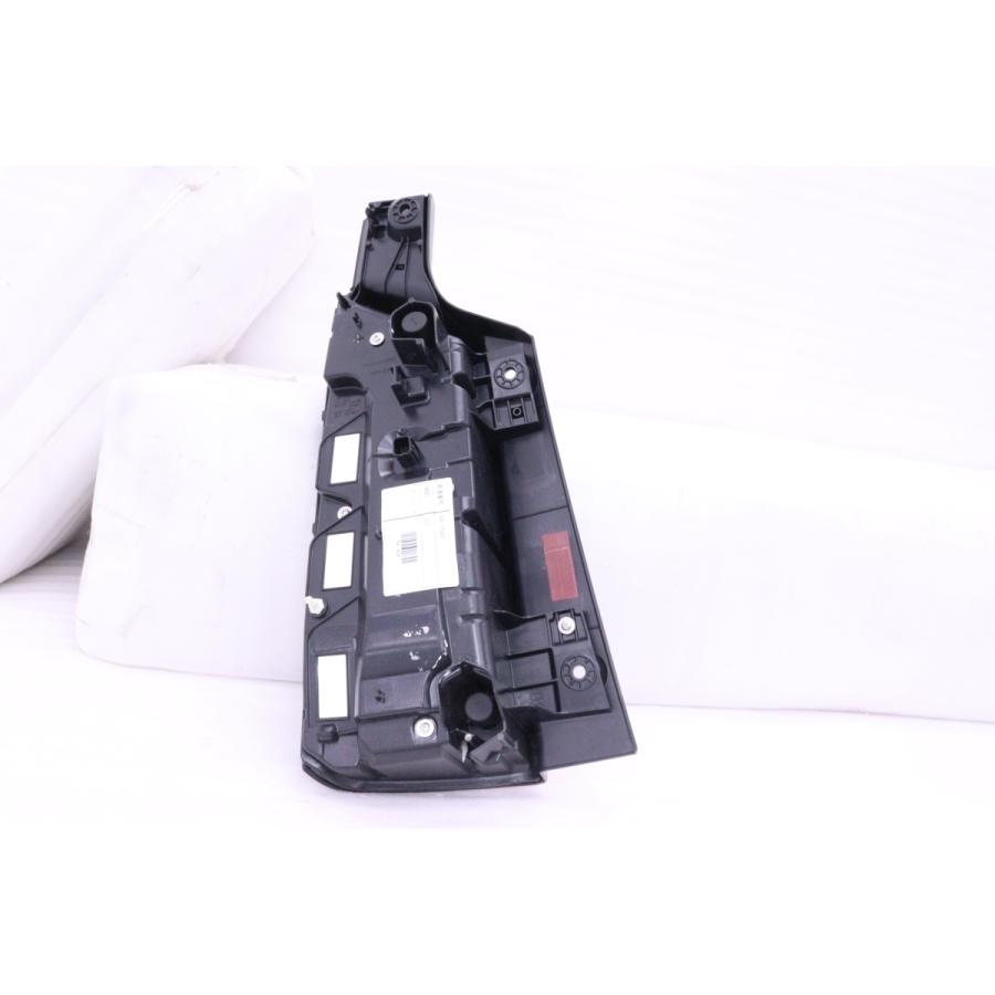 54-1624☆美品☆LED GT1 フリード eHEV☆右テールライト KOITO 220