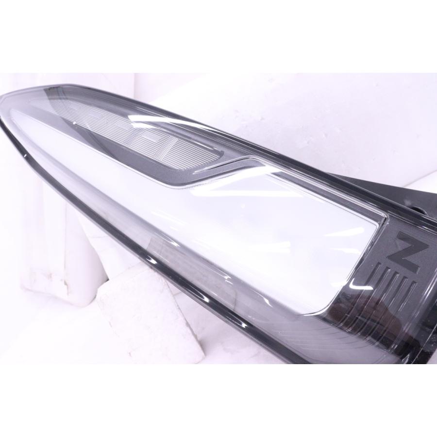 N-BOX LED テールライト。ICHIKOH D318 テールランプ JF5 54-1652☆美品☆LED JF5 N-BOXカスタム☆左テールライト ICHIKOH D318