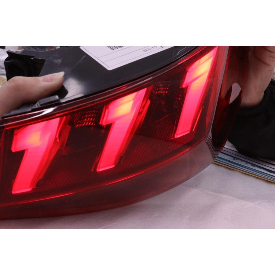 54-338☆LED 8Y AUDI A3☆右テールライト 8Y0.945.208 純正☆アウディ
