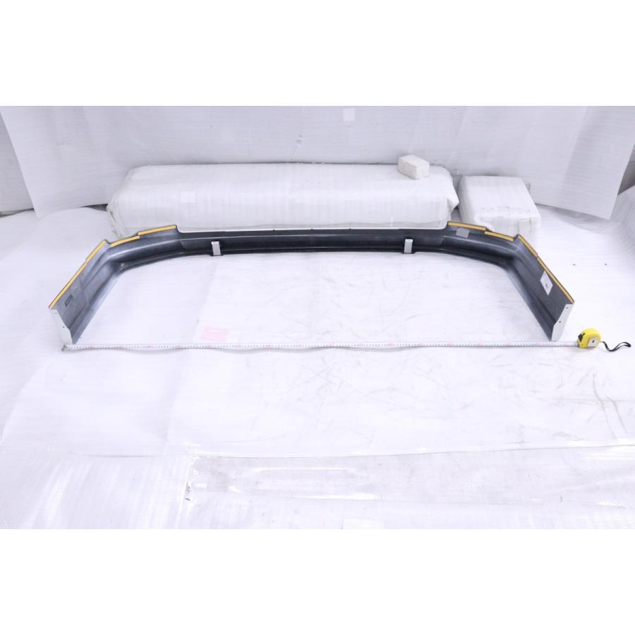 ハイエース FLEX フロントスポイラー　パールホワイト（070） ハイエース FLEX フロントスポイラー パールホワイト（070