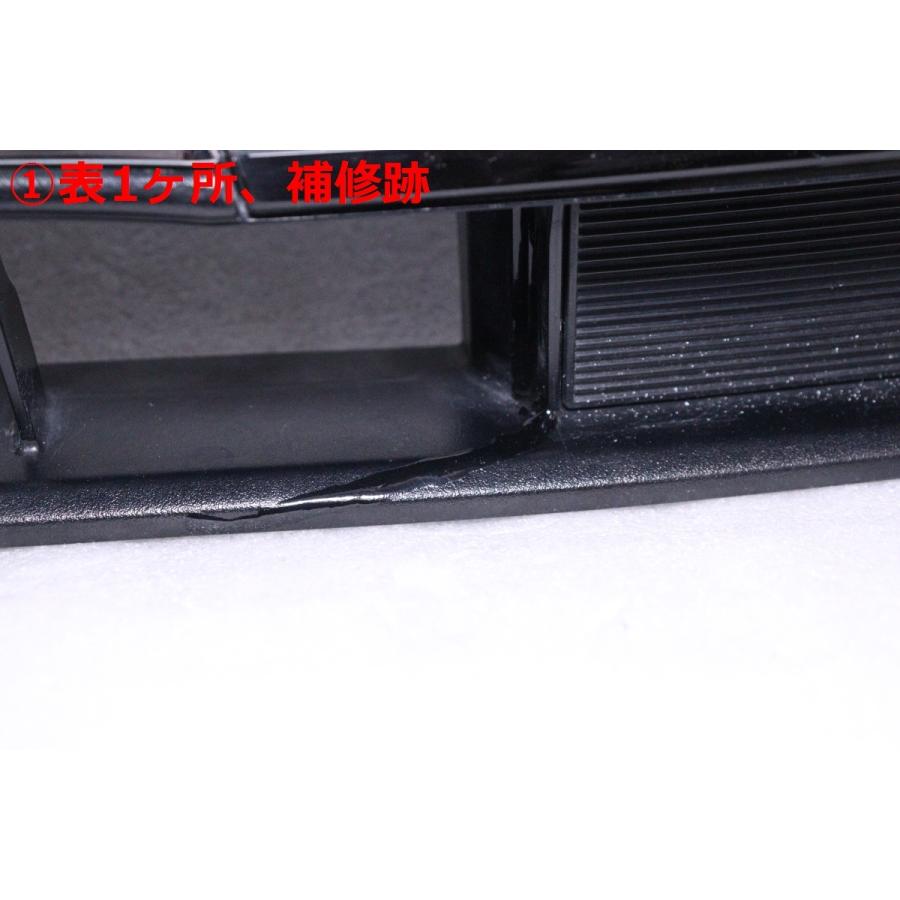 55-106☆後期 ZSU60W ハリアー GRスポーツ フロントグリル エンブレム