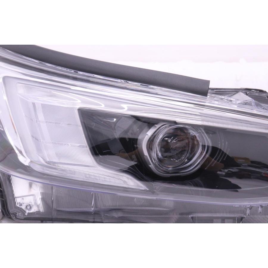 スバル　アウトバック　BT5 ヘッドライト　美品 55-1827☆美品 LED BT5 レガシィアウトバック☆右ヘッドライト KOITO
